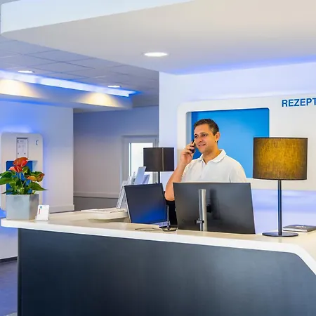 Ibis Budget Hotel 2*